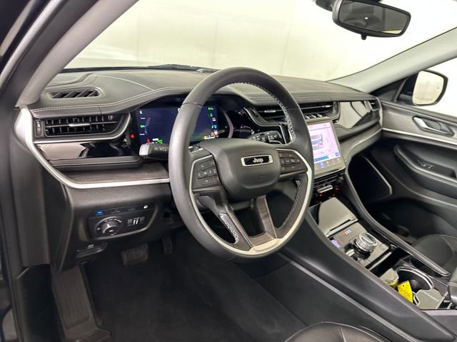 Used 2022 Jeep Grand Cherokee Limited 4xe image 13