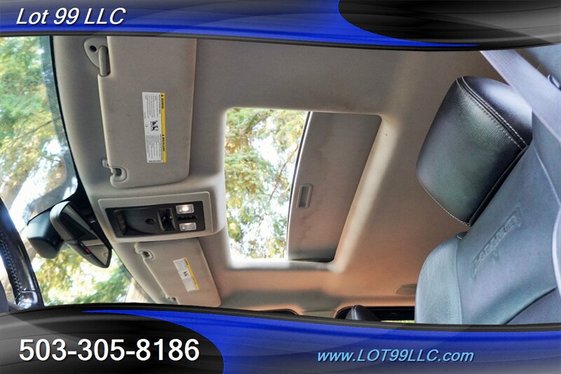 Used 2014 RAM 2500 Laramie w/ Black Appearance Group AWD/4WD image 3