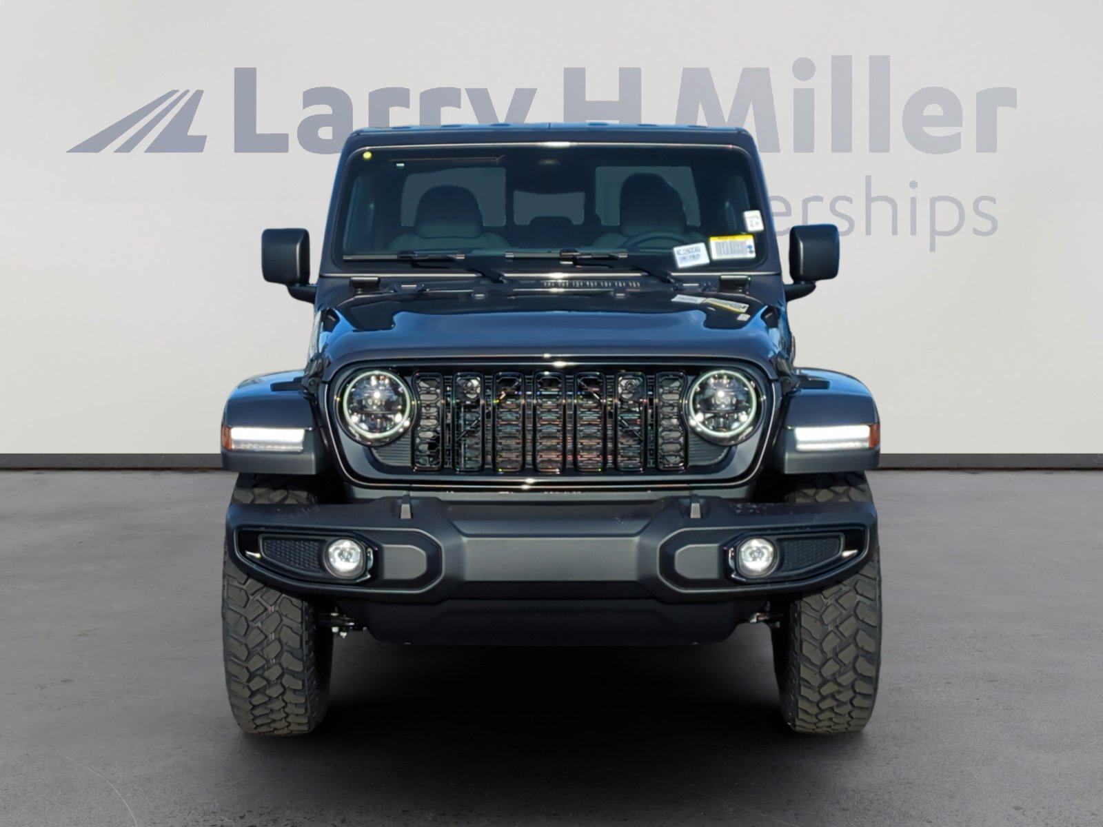 New 2026 Jeep Gladiator Willys image 8