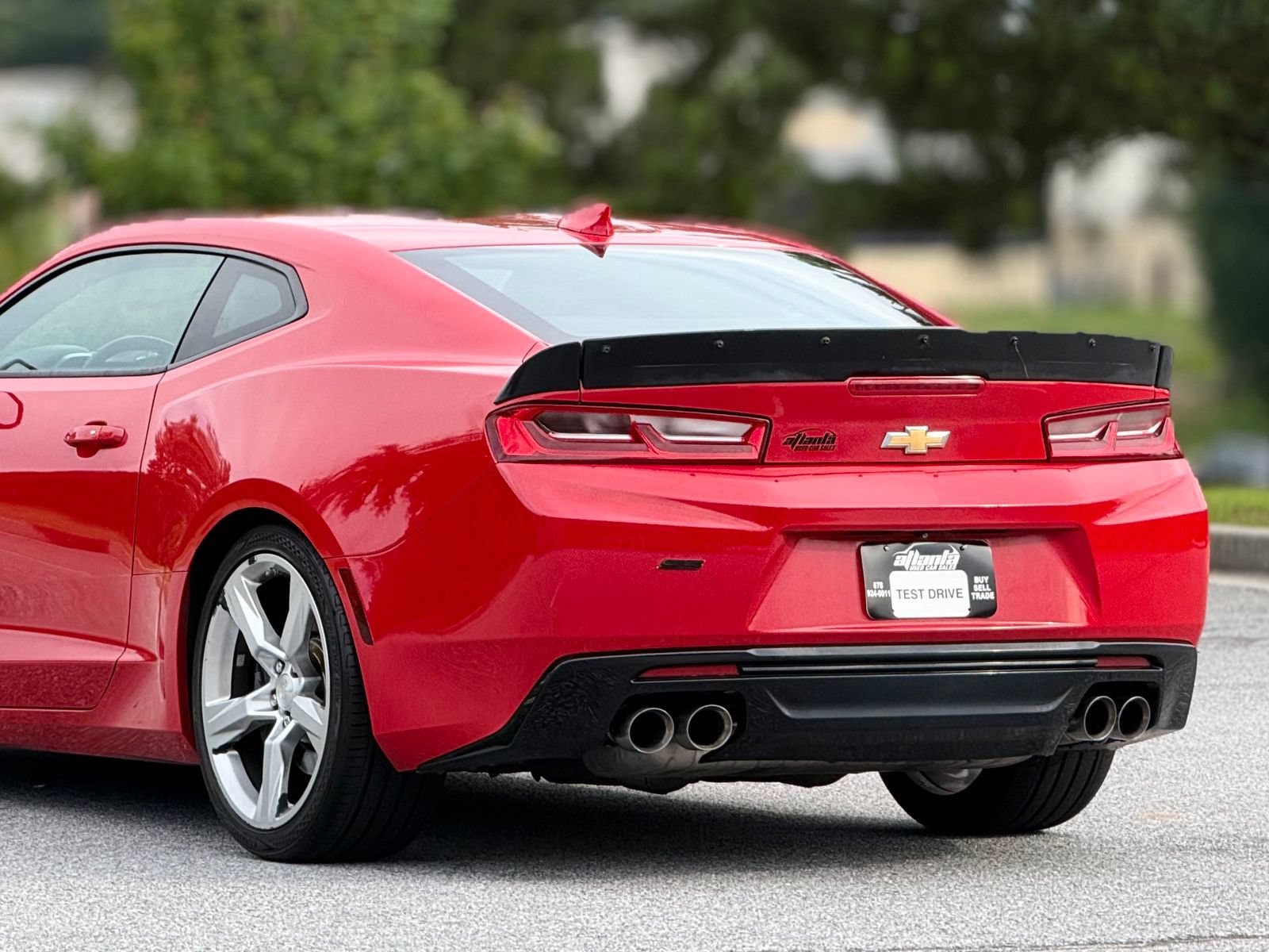 Used 2016 Chevrolet Camaro SS RWD image 40
