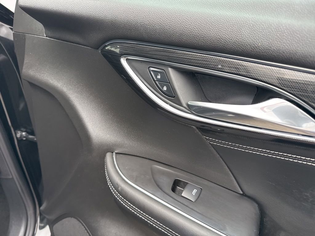 Certified 2023 Buick Envision Essence image 43