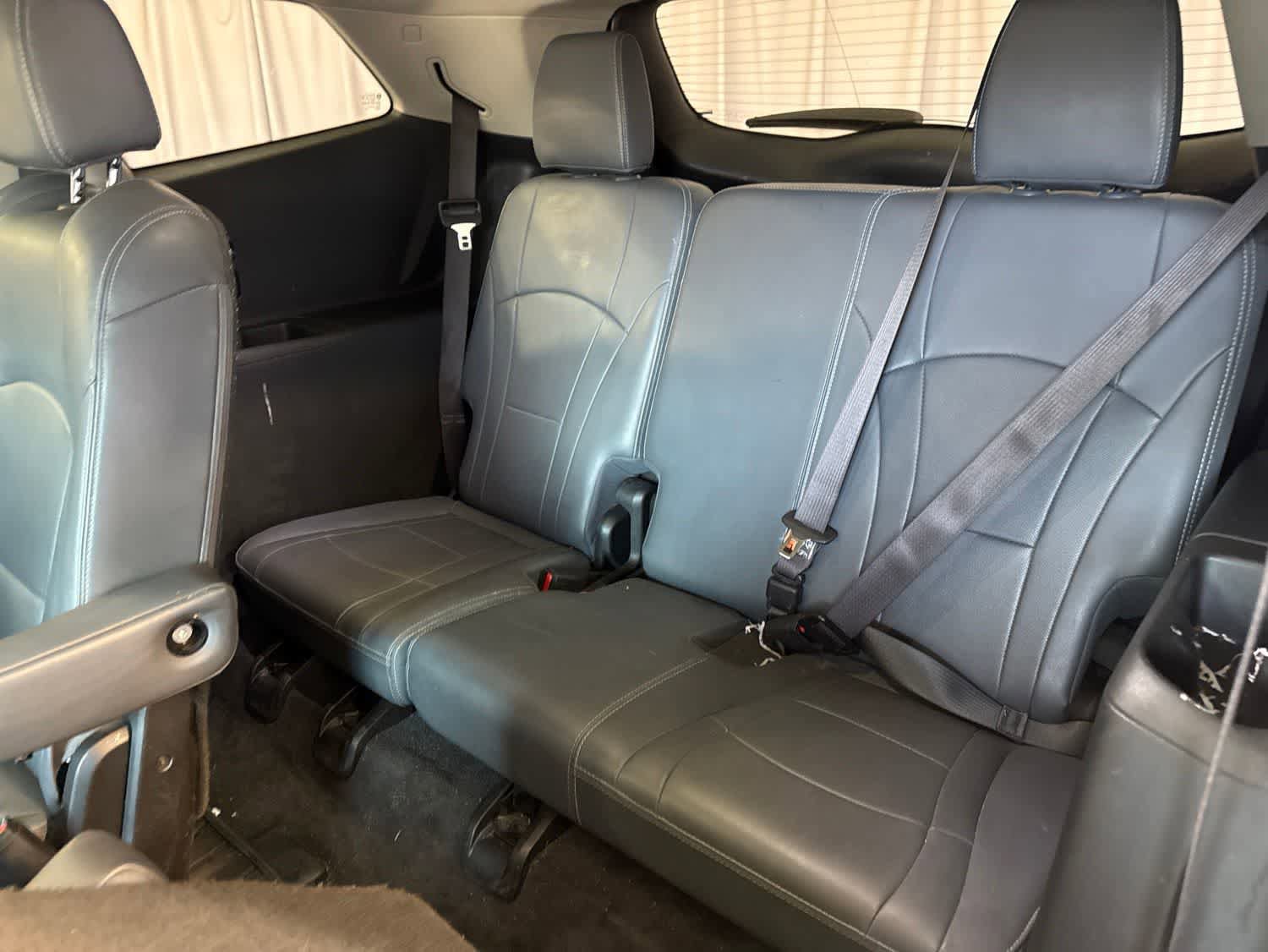 Used 2020 Buick Enclave Essence w/ LPO, Touring Package AWD/4WD image 12