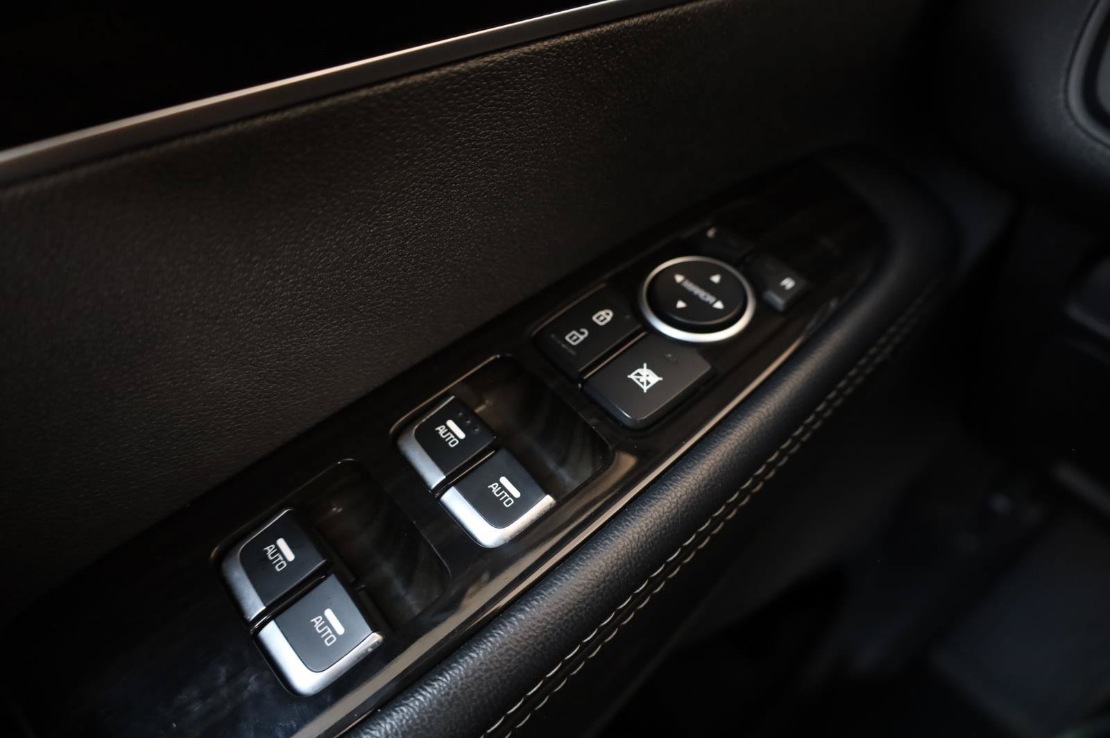 Used 2019 Kia Sorento EX AWD/4WD image 39
