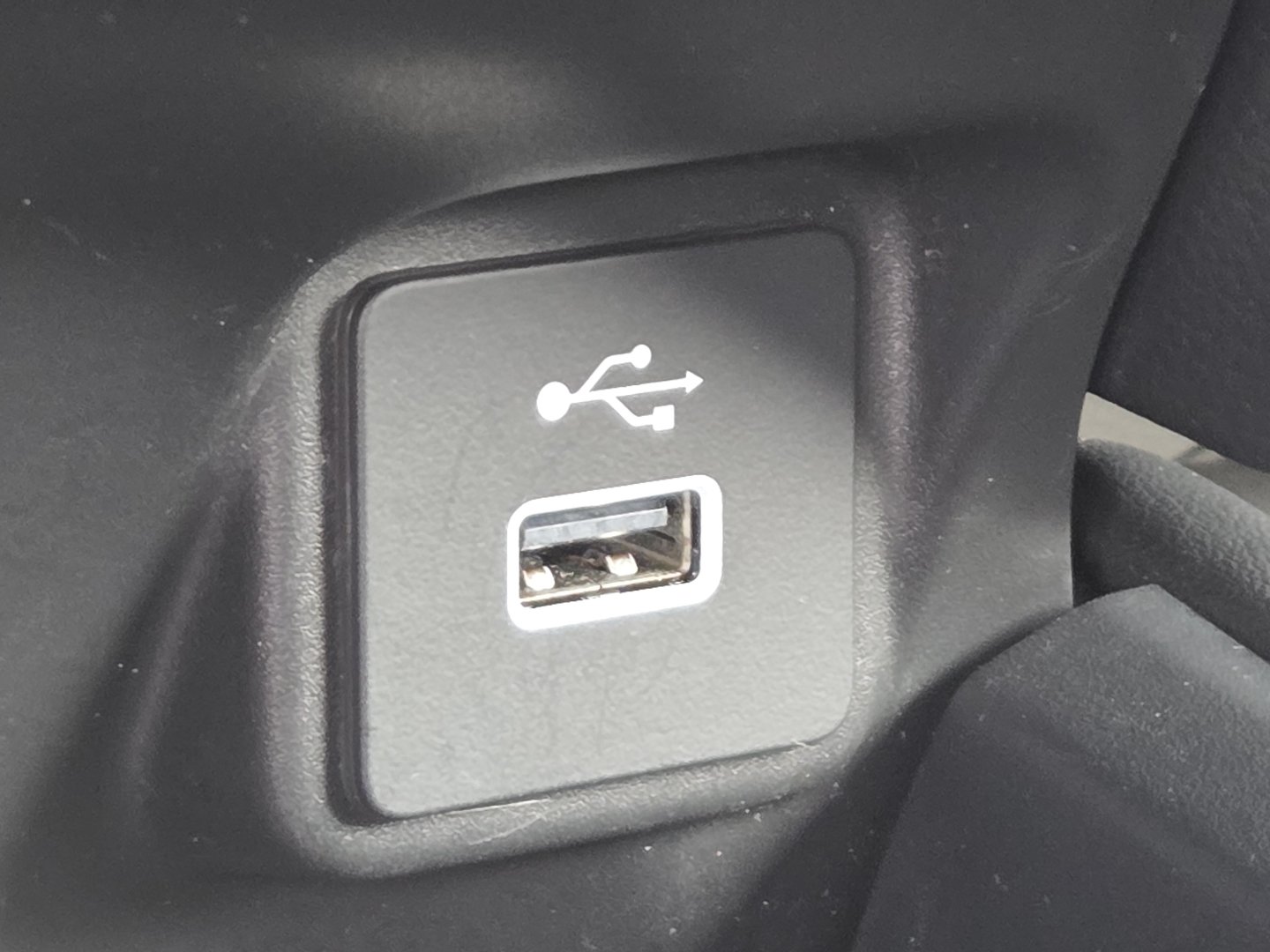 Used 2024 Honda HR-V Sport image 4