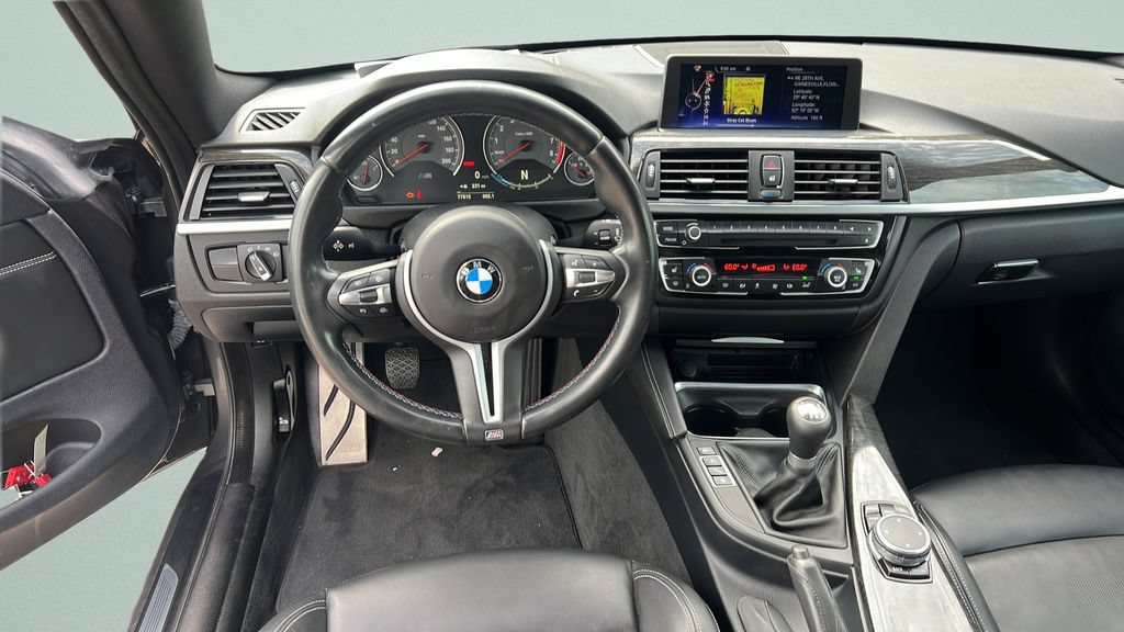 Used 2015 BMW M4 Coupe RWD image 11