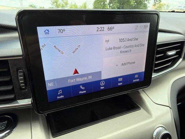 Used 2022 Ford Explorer XLT w/ Equipment Group 202A AWD/4WD image 21