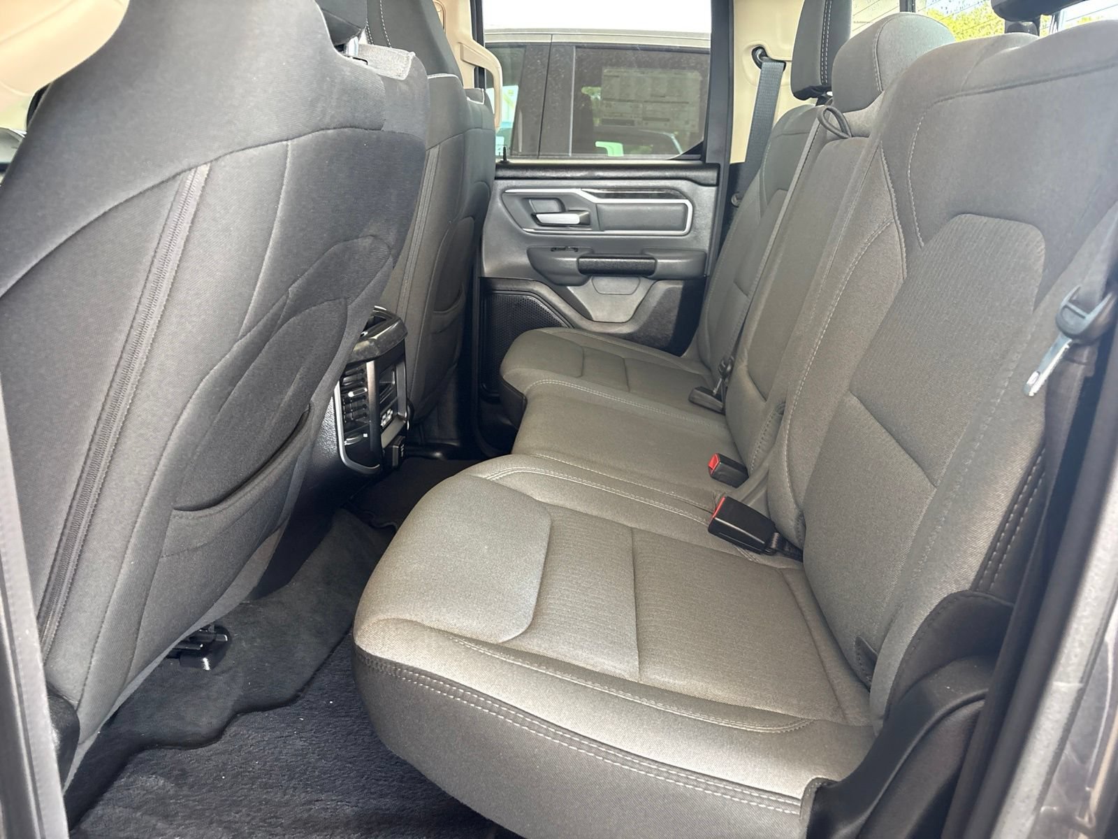 Used 2020 RAM 1500 Big Horn AWD/4WD image 14