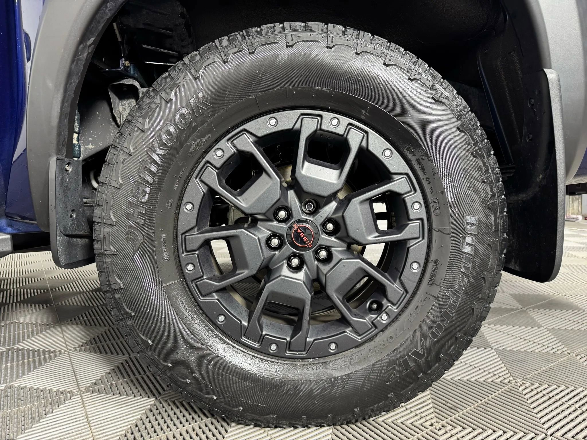 Used 2022 Nissan Frontier PRO-4X w/ Pro-4X Premium Package image 47