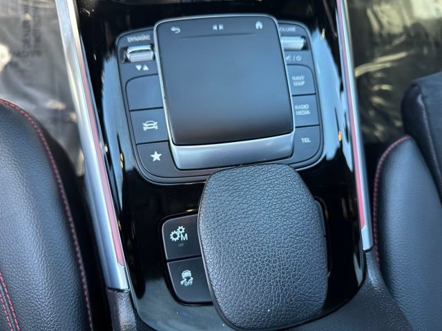Used 2021 Mercedes-Benz GLB 35 AMG 4MATIC image 22