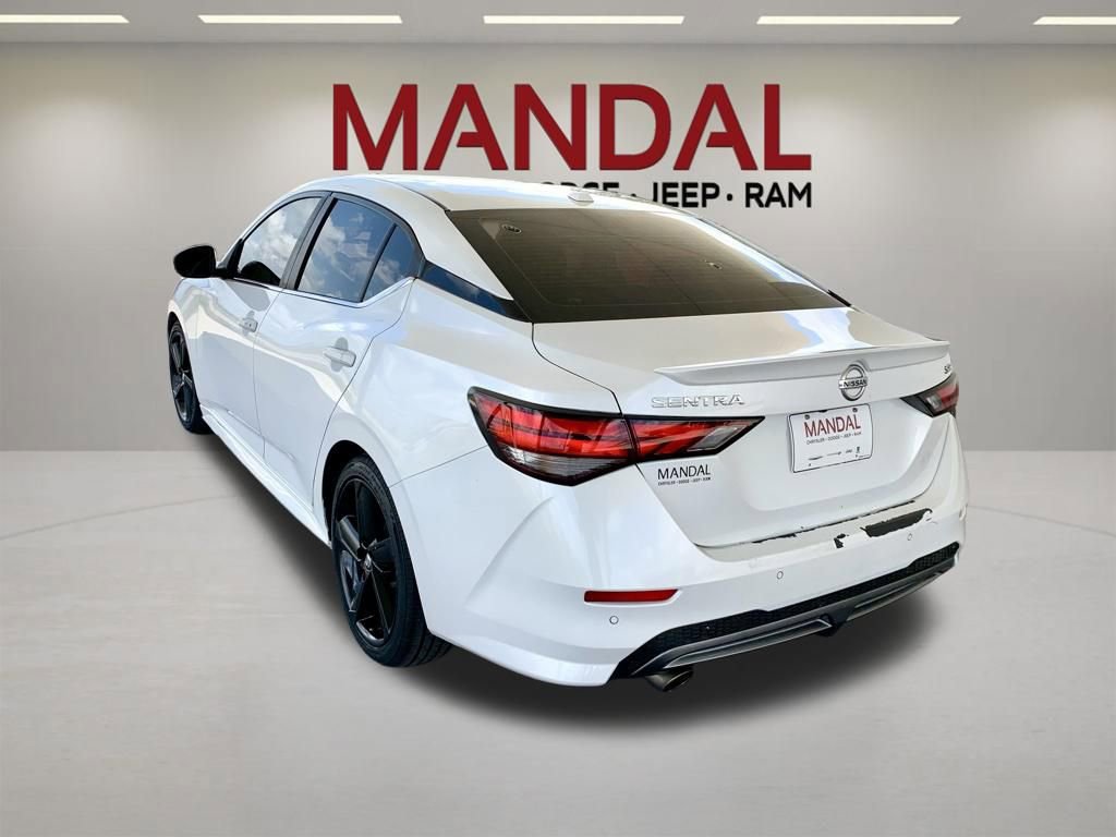 Used 2022 Nissan Sentra SR FWD image 9