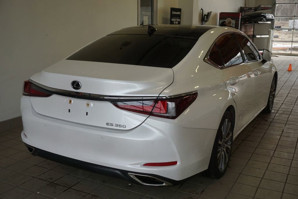 Used 2021 Lexus ES 350 image 16