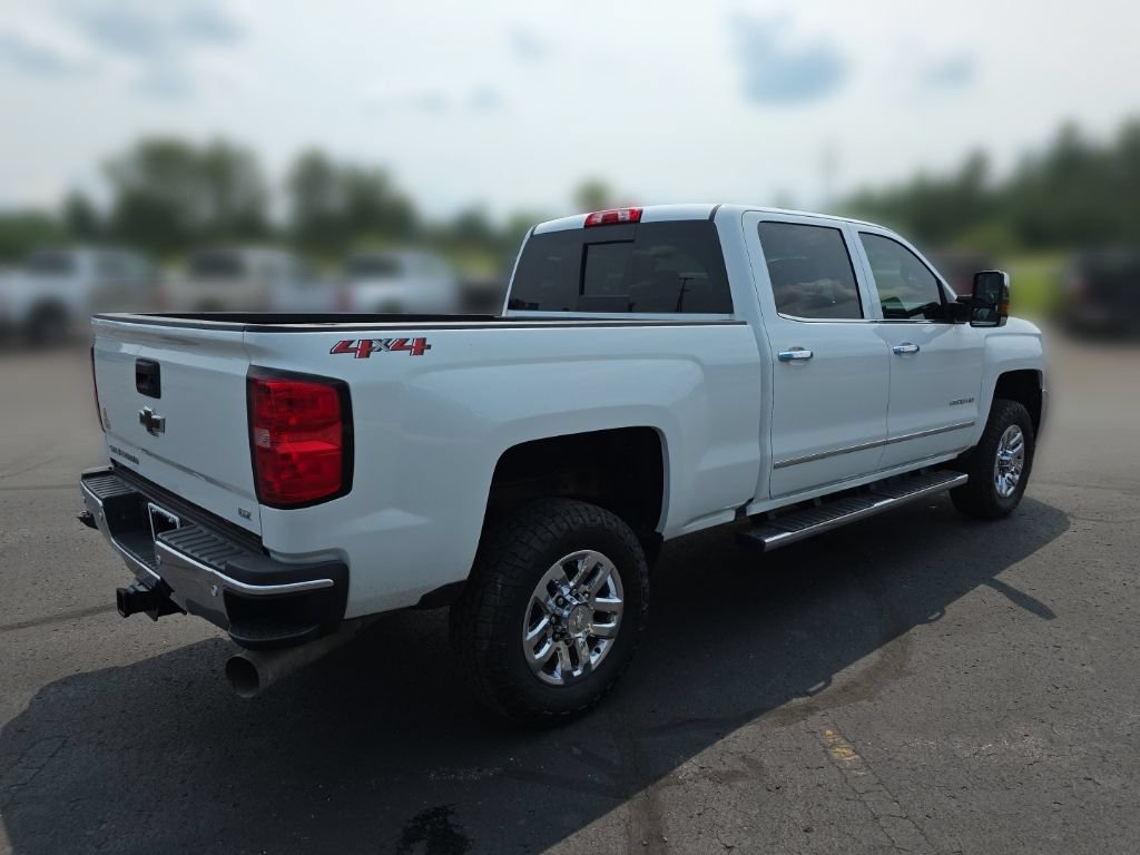 Used 2019 Chevrolet Silverado 2500 LTZ w/ Duramax Plus Package AWD/4WD image 9