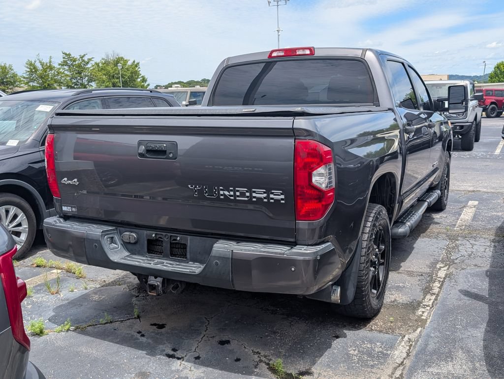 Used 2017 Toyota Tundra SR5 AWD/4WD image 3