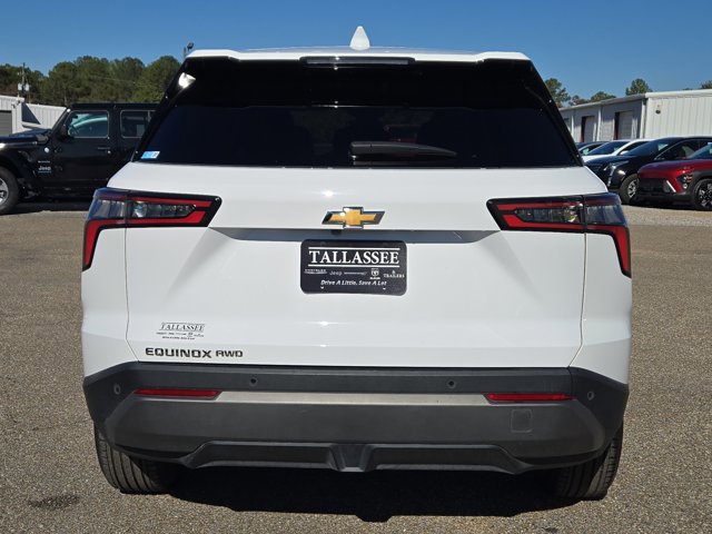 Used 2025 Chevrolet Equinox LT AWD/4WD image 7