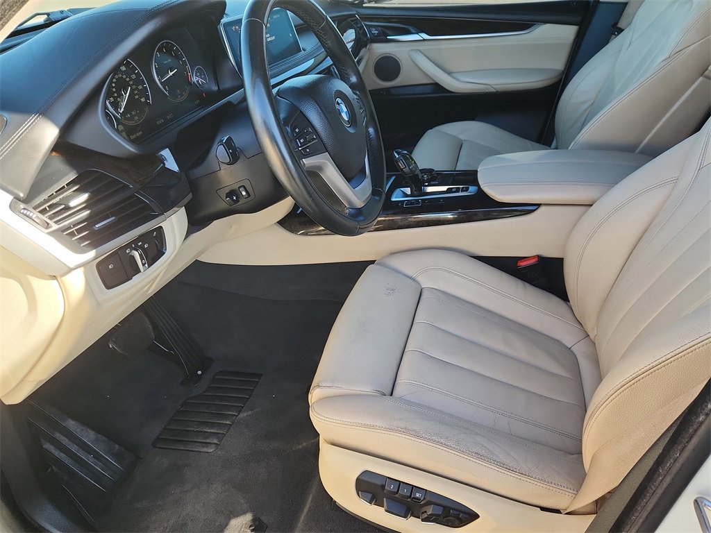 Used 2016 BMW X5 xDrive50i w/ Executive Package image 7