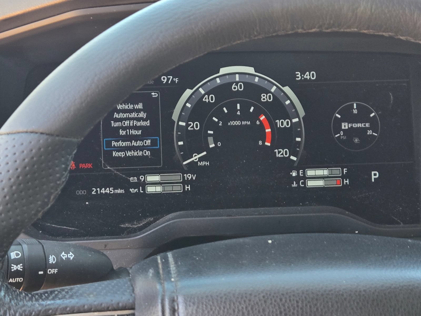 Used 2024 Toyota Tundra Limited w/ Power Package AWD/4WD image 11
