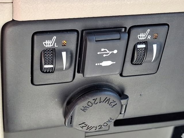 Used 2019 Toyota Sienna XLE Premium FWD image 26