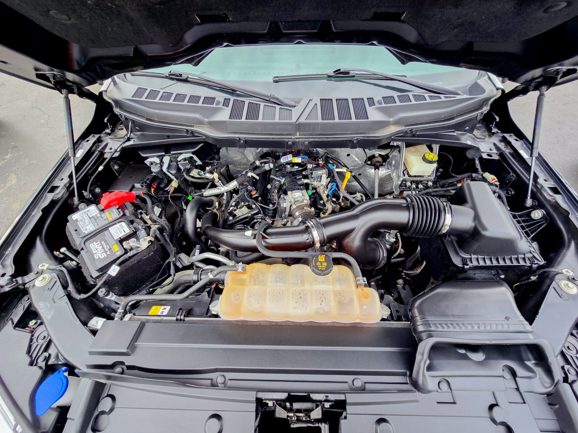 Used 2021 Ford F150 XLT w/ XTR Package image 28