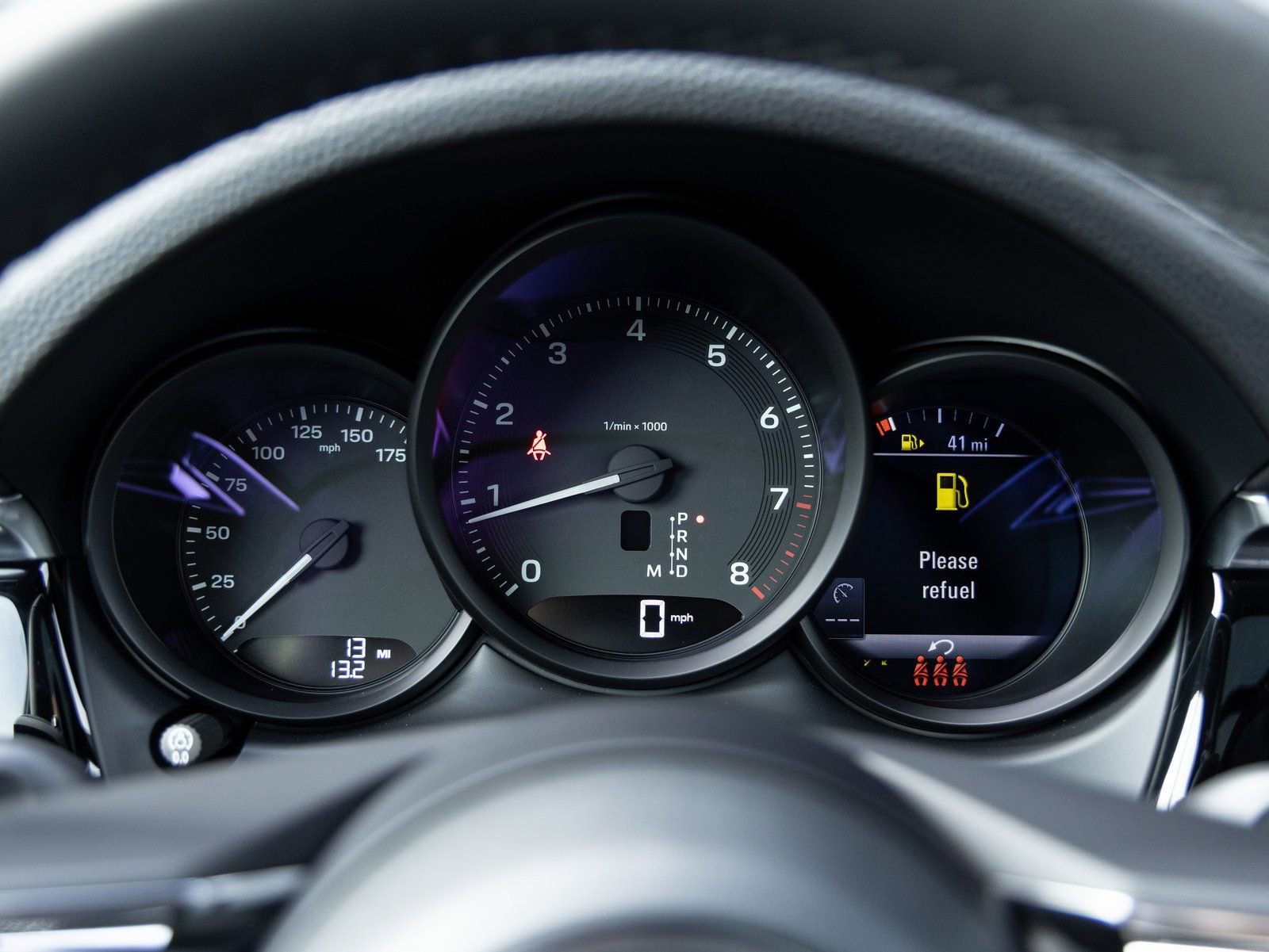 Certified 2026 Porsche Macan image 13