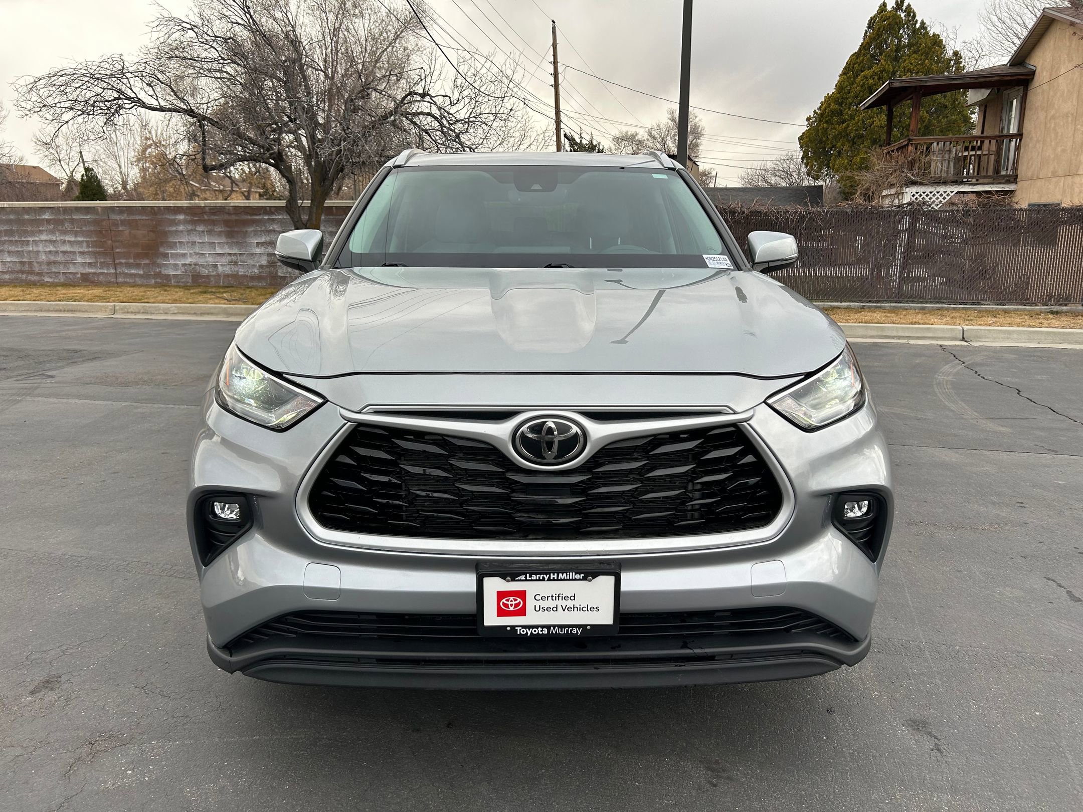 Used 2021 Toyota Highlander XLE image 8