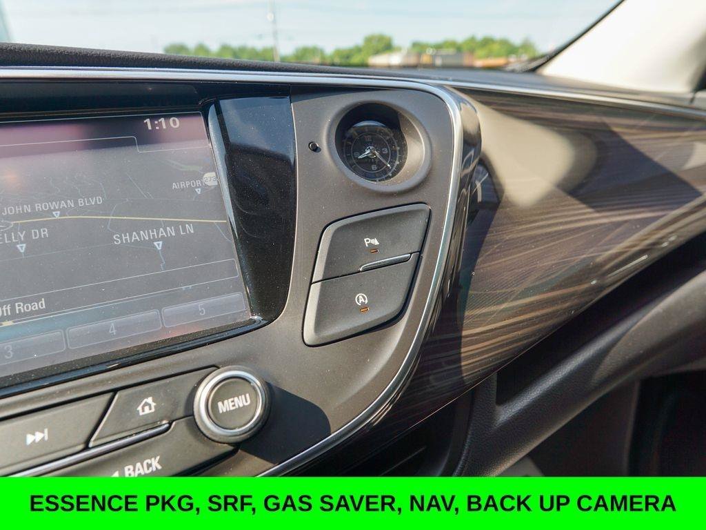 Used 2019 Buick Envision Essence FWD image 27