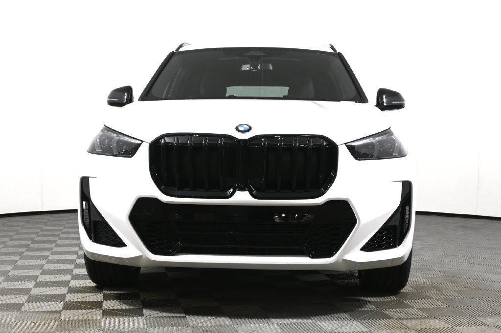 New 2027 BMW X1 xDrive28i AWD/4WD image 10