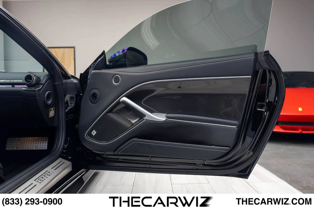 Used 2014 Ferrari F12 Berlinetta RWD image 85