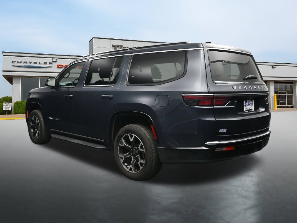 Used 2024 Jeep Wagoneer Series III AWD/4WD image 3