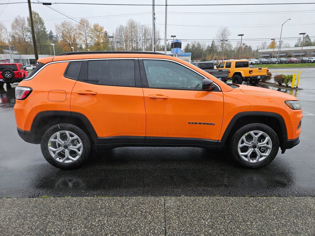 New 2026 Jeep Compass Latitude AWD/4WD image 6