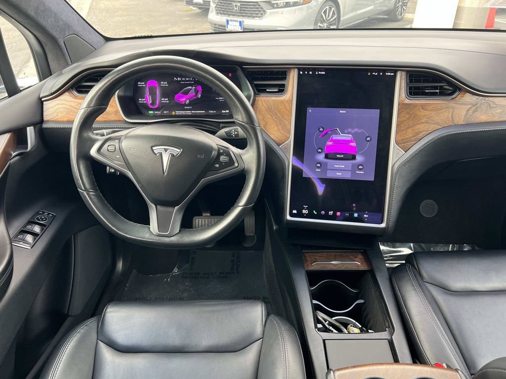 Used 2020 Tesla Model X Long Range AWD/4WD image 7