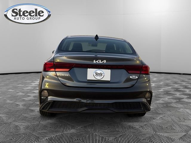 Used 2024 Kia Forte LXS image 4