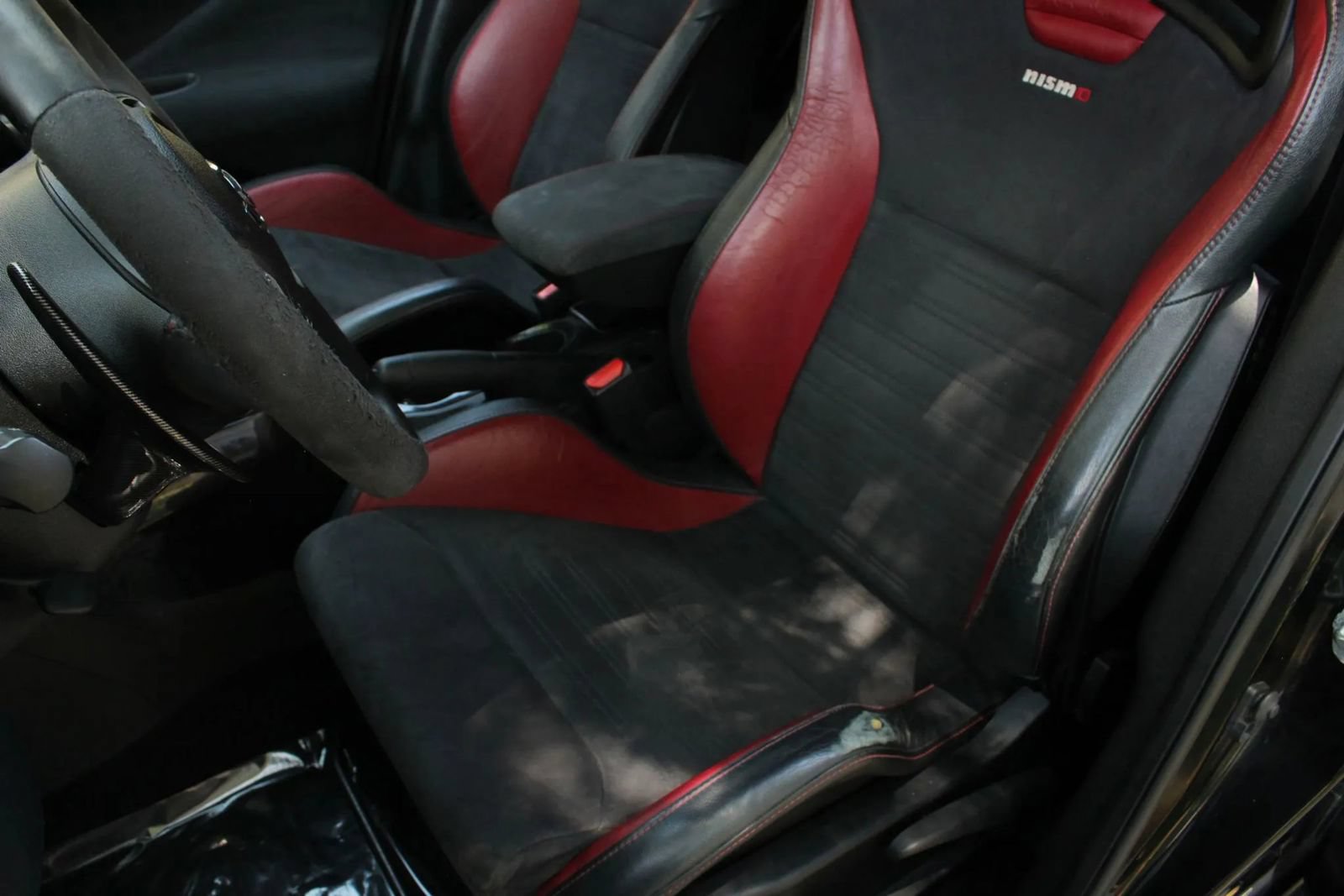 Used 2015 Nissan Juke NISMO RS w/ Interior Illumination Package AWD/4WD image 17