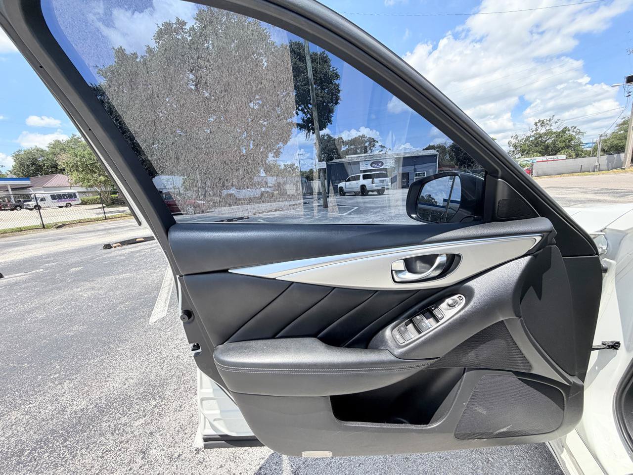Used 2020 INFINITI Q50 Luxe RWD image 18