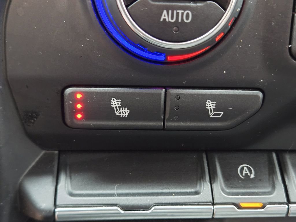 Used 2020 Chevrolet Silverado 1500 RST w/ All-Star Edition image 24