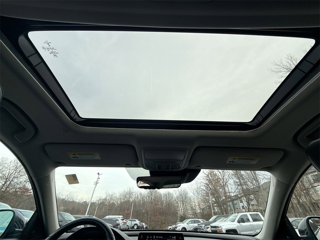 Used 2022 Honda Accord EX-L image 16