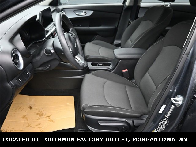 Used 2024 Kia Forte LXS image 6