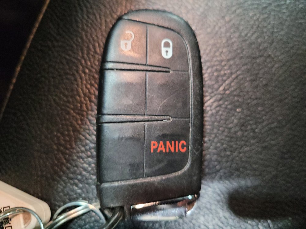 Used 2019 Jeep Compass Trailhawk AWD/4WD image 32