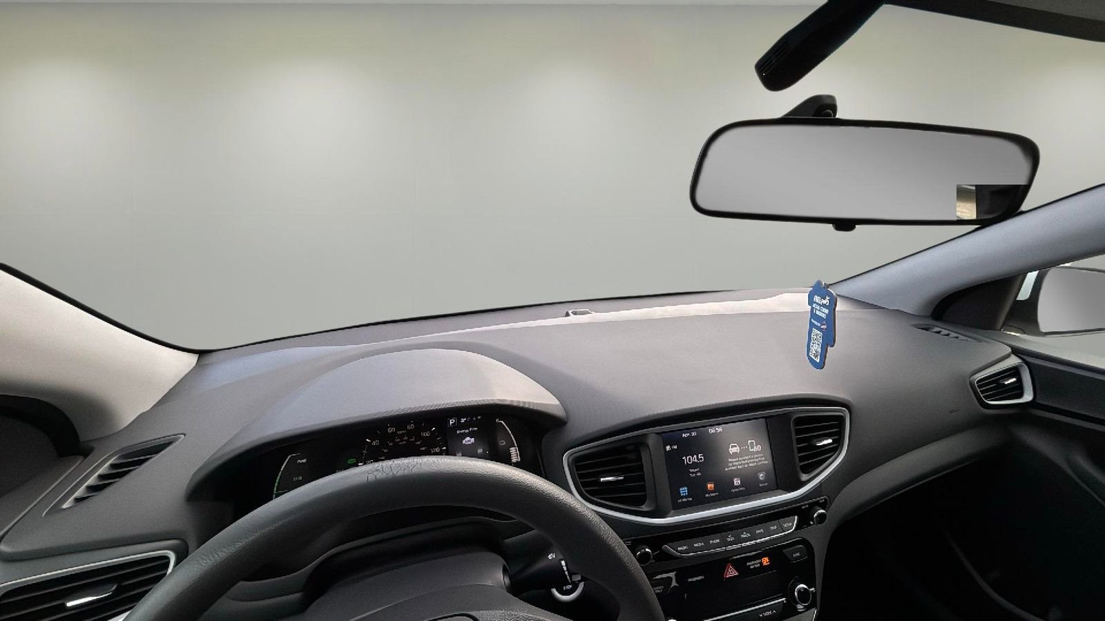 Used 2018 Hyundai Ioniq Blue FWD image 6