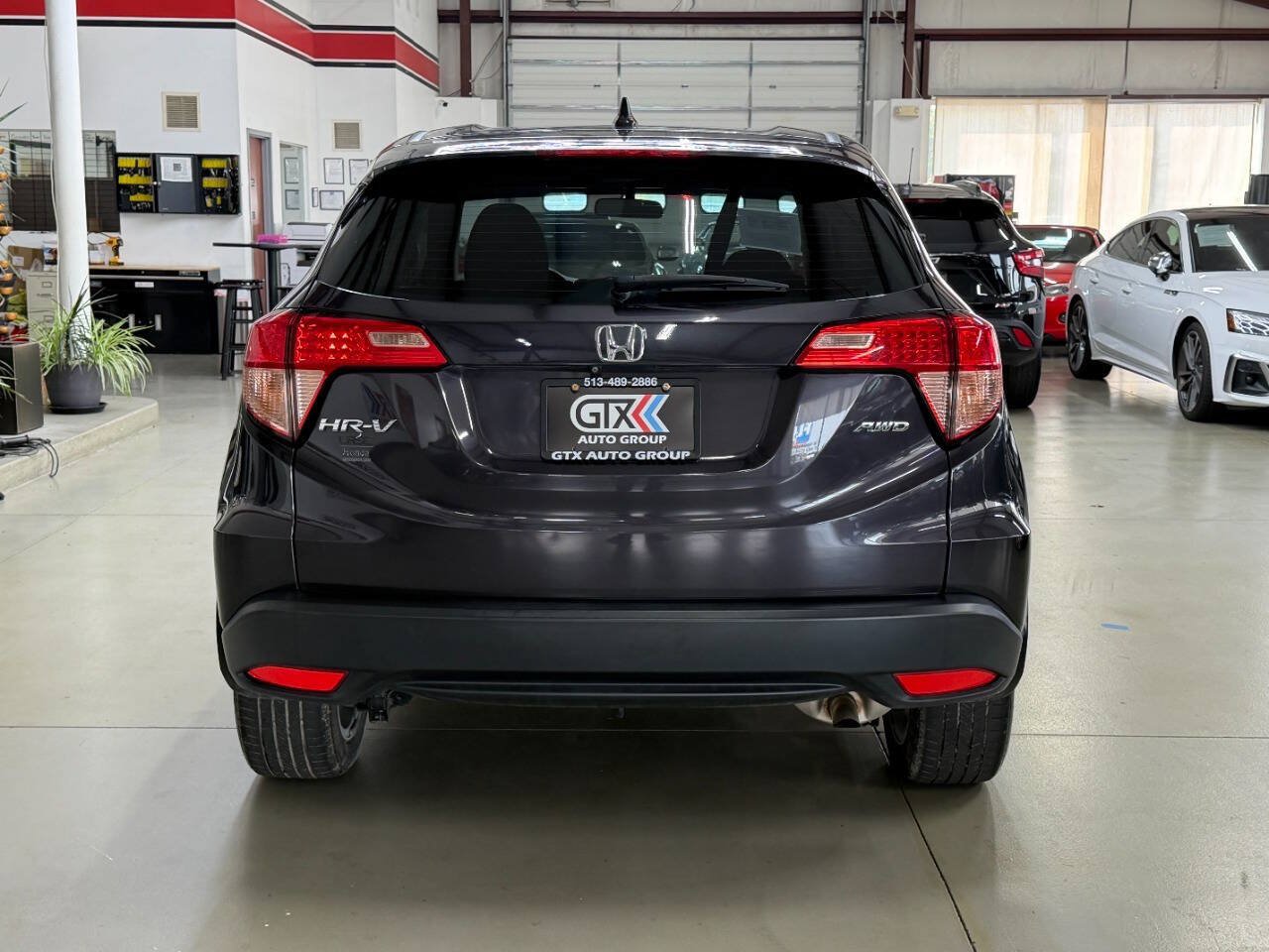 Used 2017 Honda HR-V LX image 3