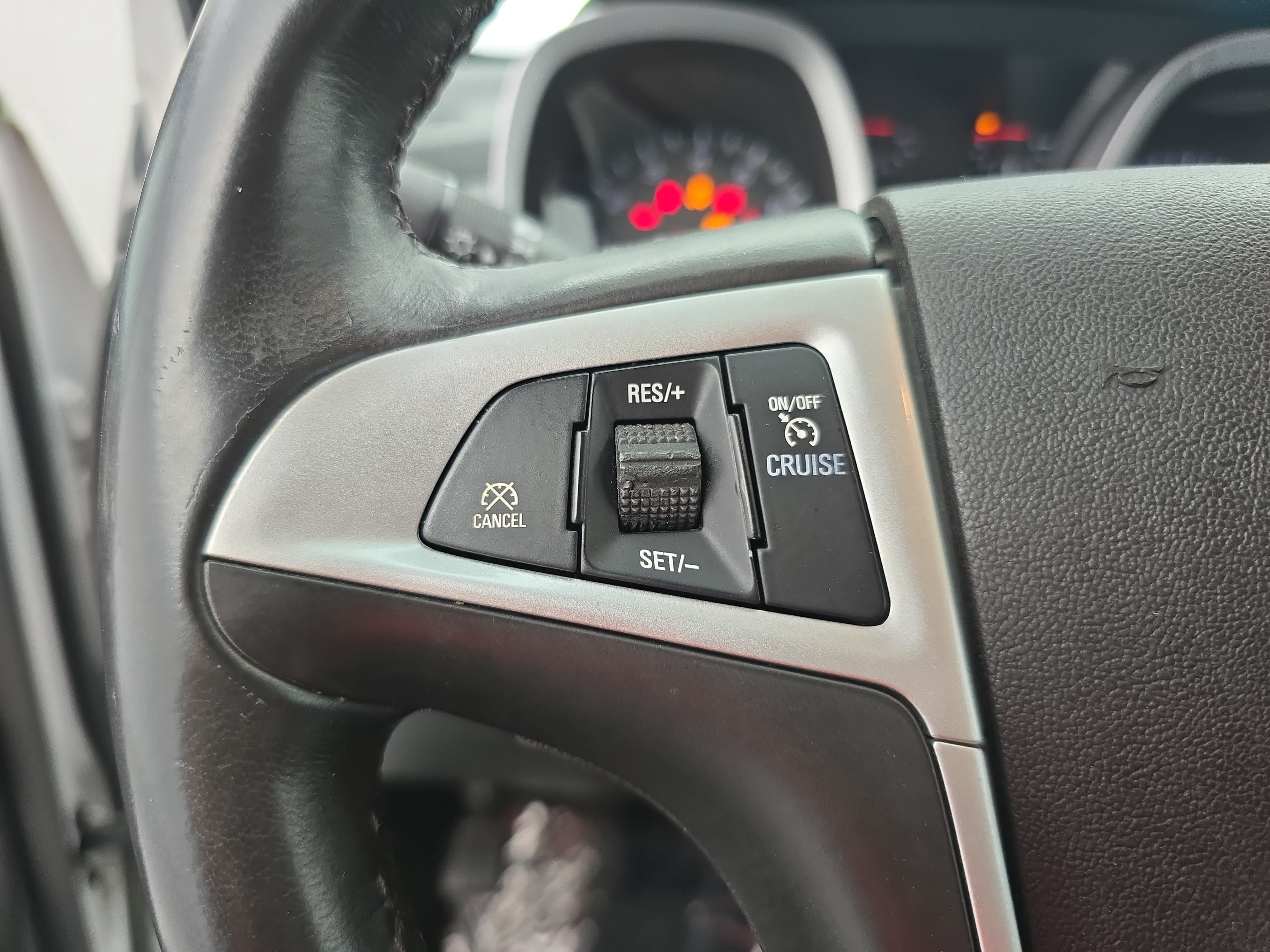 Used 2014 Chevrolet Equinox LT w/ Driver Convenience Package FWD image 16