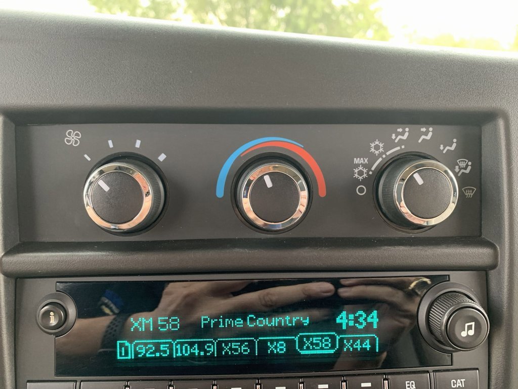 Used 2021 Chevrolet Express 2500 w/ Communications Package image 14