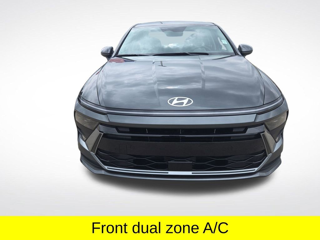 Used 2026 Hyundai Sonata Blue FWD image 10