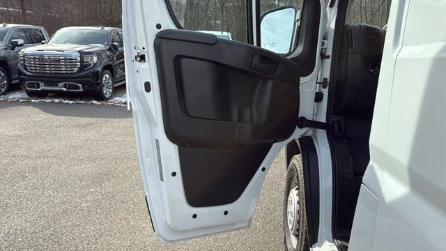Used 2025 RAM ProMaster 3500 FWD image 12