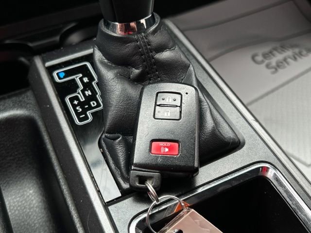 Used 2016 Toyota Tacoma TRD Sport w/ Towing Package AWD/4WD image 37