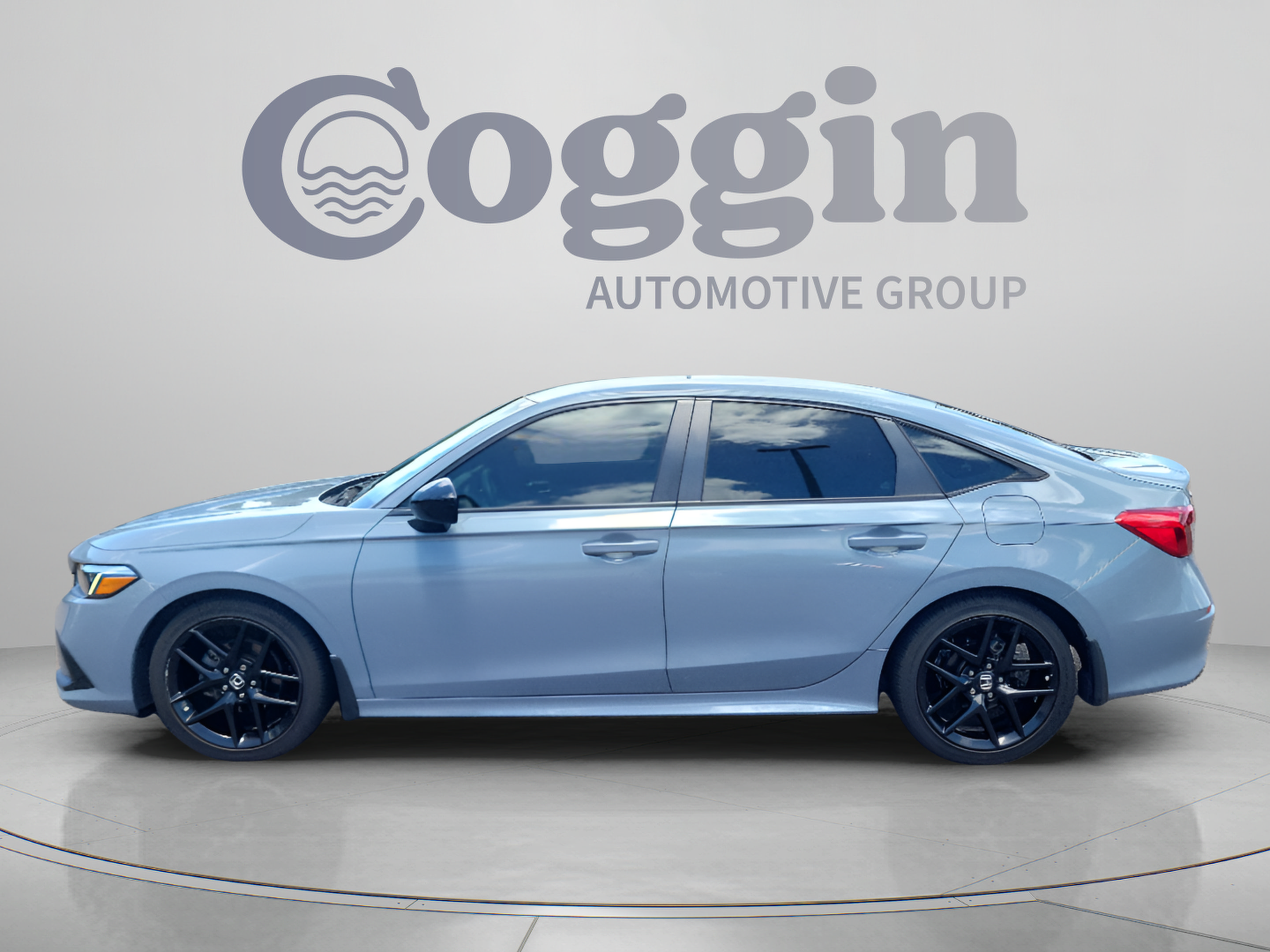 Used 2022 Honda Civic Sport image 2