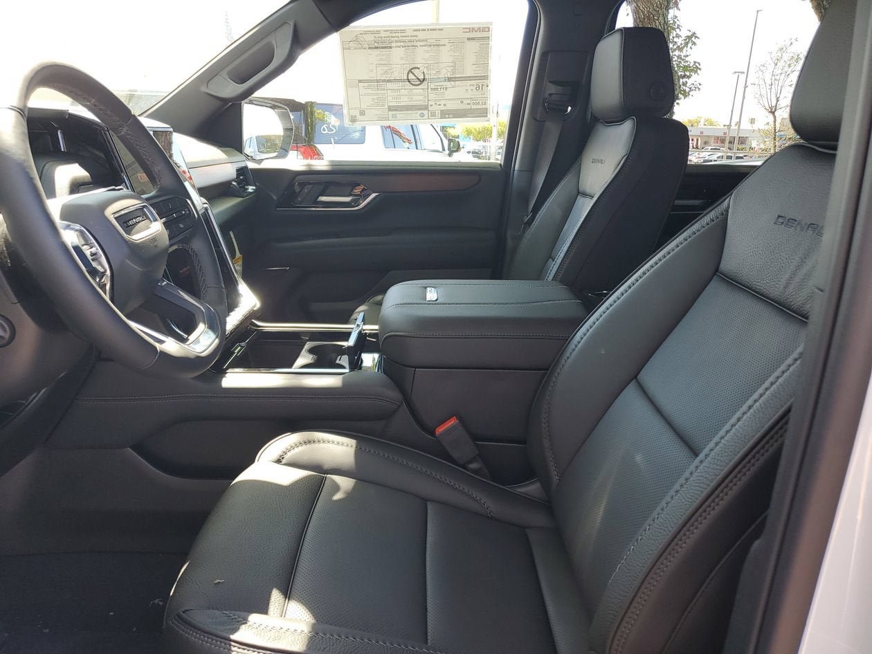 New 2026 GMC Yukon XL Denali w/ Sun & Power Step Package AWD/4WD image 19
