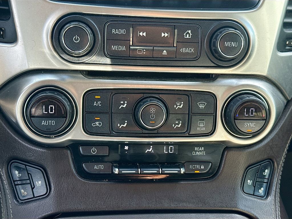 Used 2020 Chevrolet Suburban Premier image 17