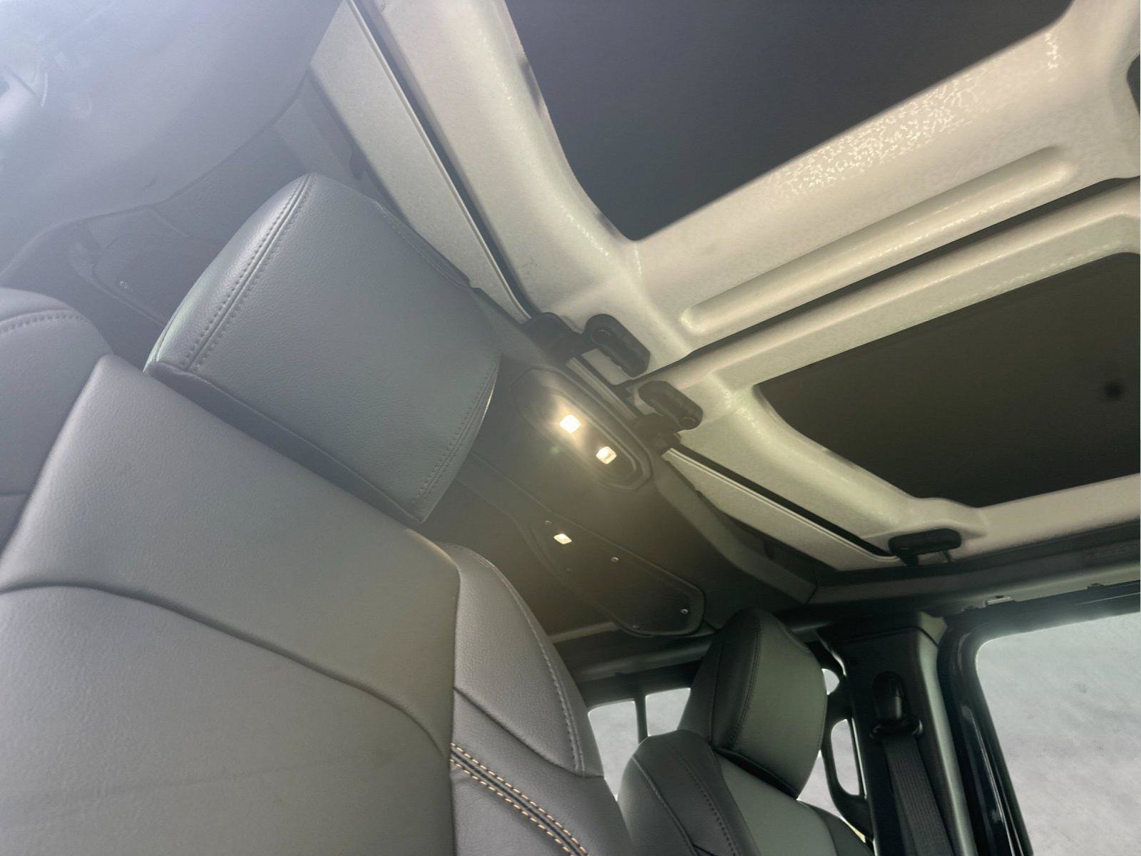 New 2026 Jeep Gladiator Sport AWD/4WD image 16