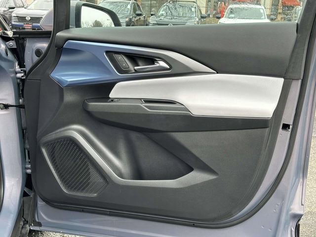 Used 2025 Chevrolet Equinox EV LT image 9