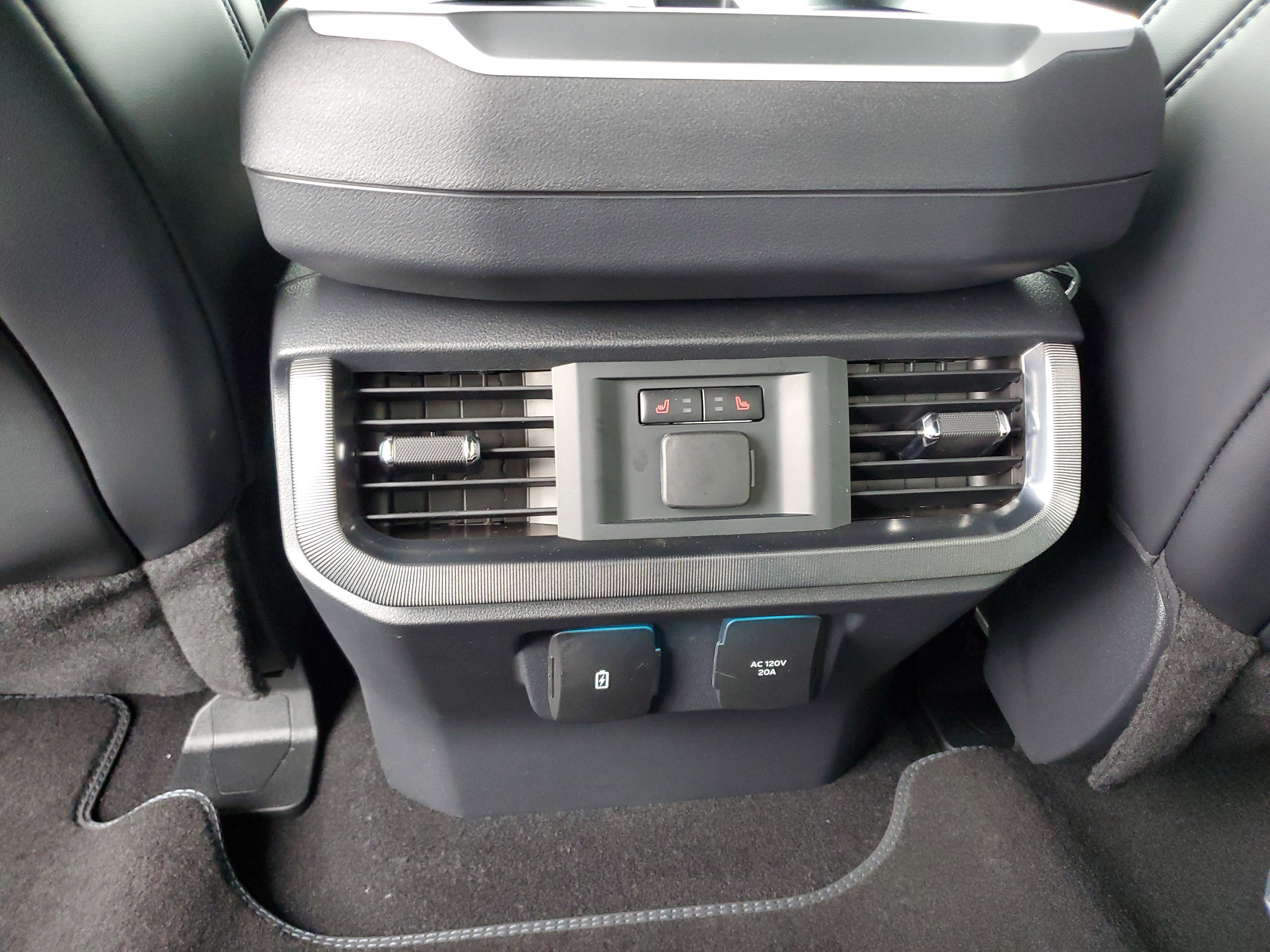 New 2025 Ford F150 Platinum w/ Equipment Group 702A High image 15